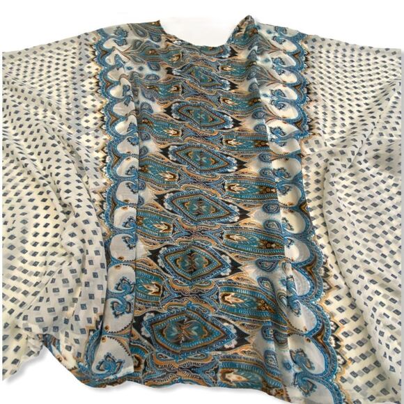 Lullaby Bohemian Kaftan Cover Up - Picture 3 of 7